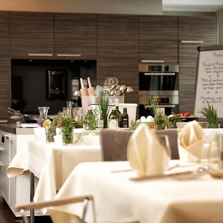 斯里斯恩酒店 酒店