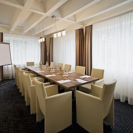 Silicium 3* Höhr-Grenzhausen
