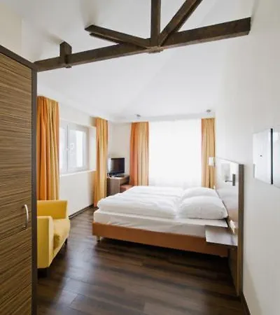 Silicium Hotel 3*