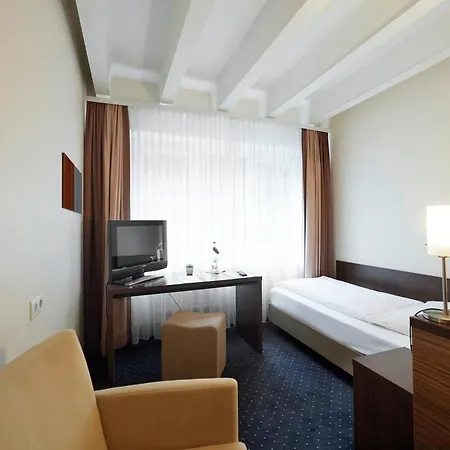 Silicium Hotel Höhr-Grenzhausen