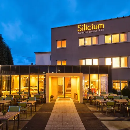 Silicium 3* Höhr-Grenzhausen